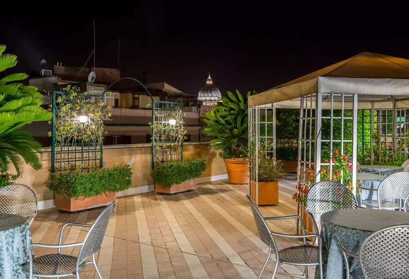 هتل Domus Carmelitana