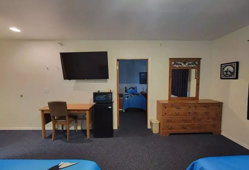 בית מלון כפרי Eagle Bay Inn