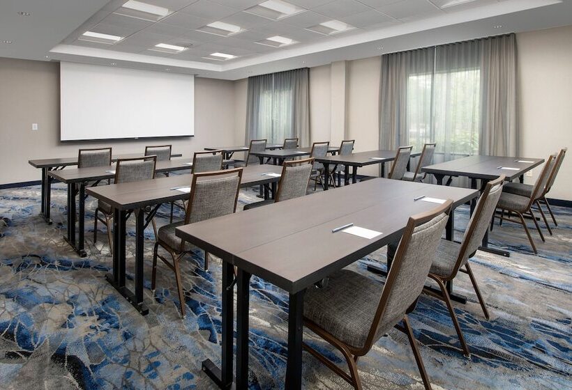 فندق Fairfield Inn & Suites Baltimore Bwi Airport