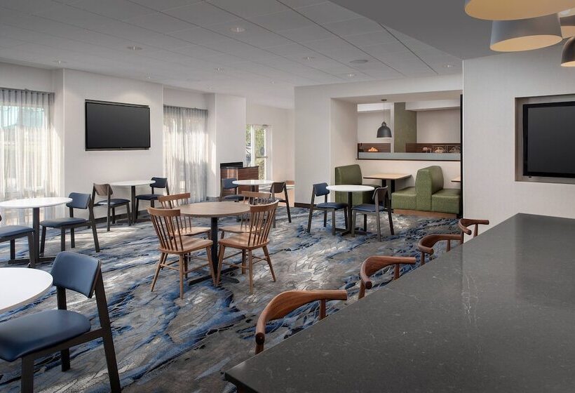 فندق Fairfield Inn & Suites Baltimore Bwi Airport