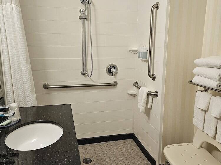 فندق Fairfield Inn & Suites By Marriott Charleston Airport/convention Center