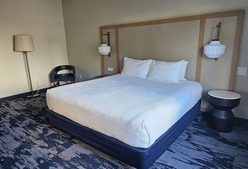 فندق Fairfield Inn & Suites By Marriott Charleston Airport/convention Center