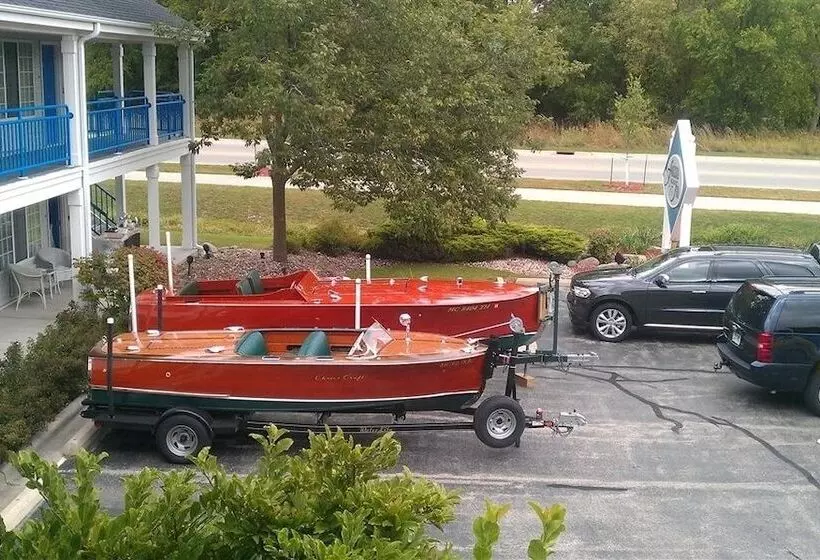 호텔 Fontana Village Inn