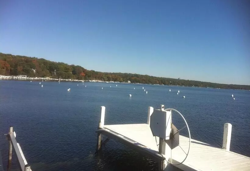 호텔 Fontana Village Inn