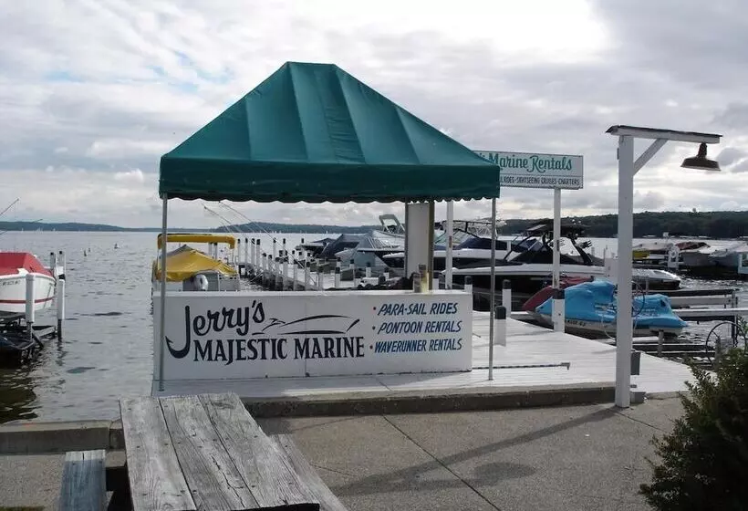 호텔 Fontana Village Inn