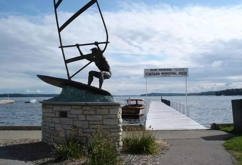 호텔 Fontana Village Inn