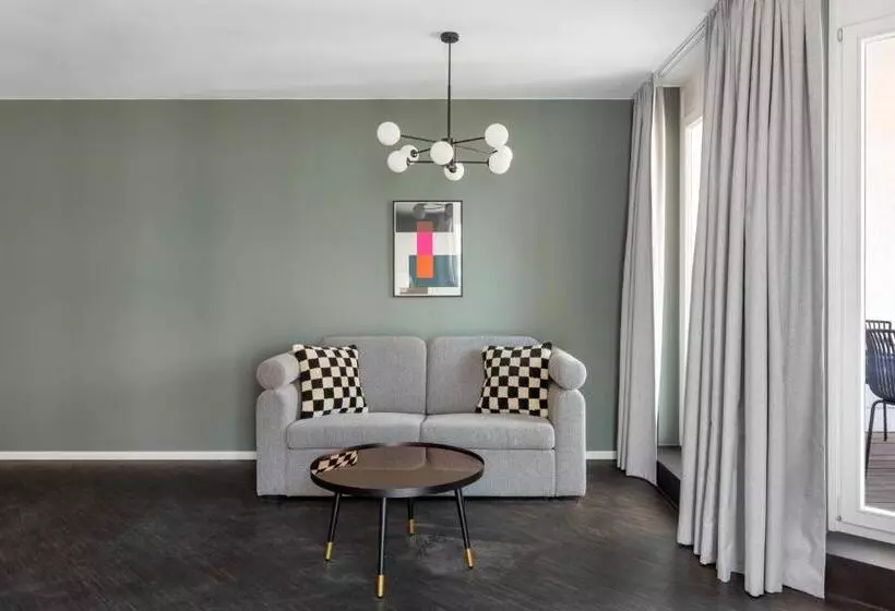 هتل Numa I Boxer Rooms And Apartments