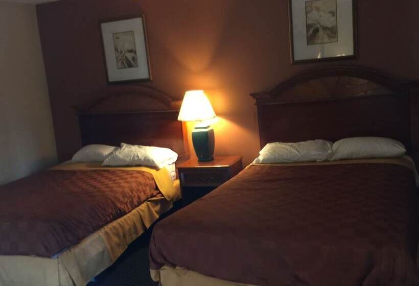 فندق Red Carpet Innstamford