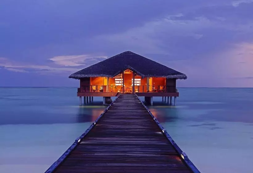 Medhufushi Island Resort