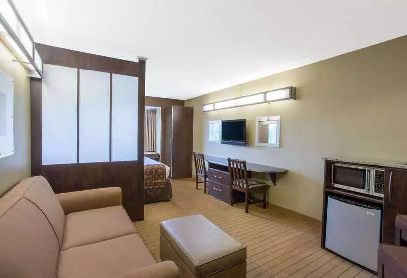 Microtel Inn & Suites By Wyndham Mansfield