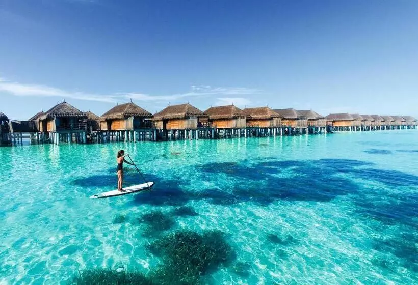 Resort Constance Moofushi Maldives All Inclusive