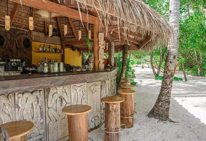 Resort Constance Moofushi Maldives All Inclusive