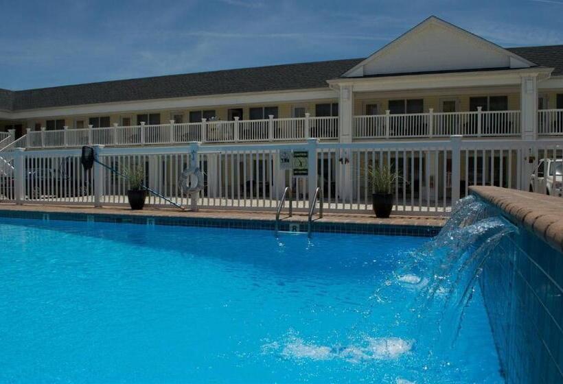 The Beach Club On Madison Avenue