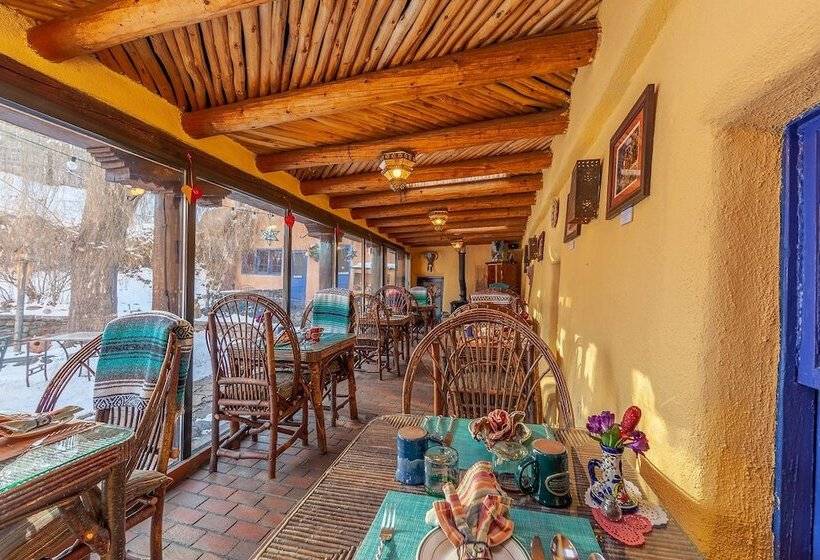 Adobe And Pines Inn Bed And Breakfast