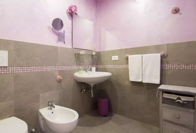 تختخواب و صبحانه Ridolfi Guest House