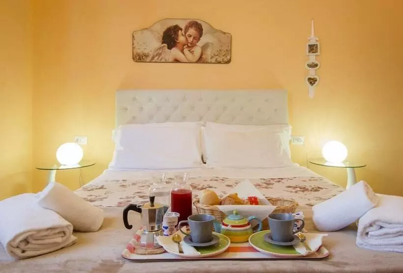 تختخواب و صبحانه Ridolfi Guest House