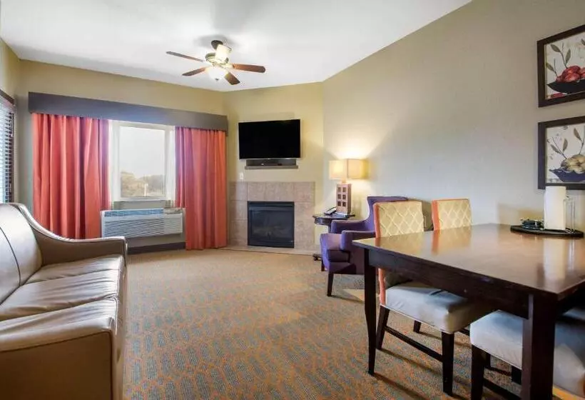 Bluegreen Vacations Odyssey Dells Resort