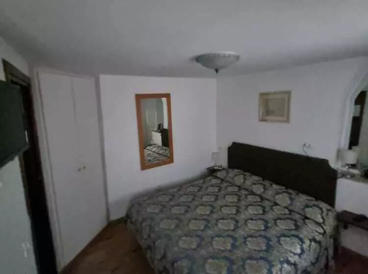 هتل Albergo Casa Peron