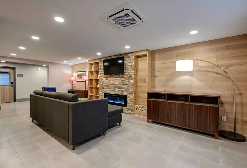 호텔 Country Inn & Suites By Radisson, Pierre, Sd