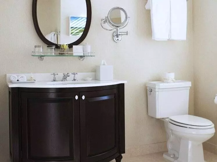 ホテル Delamar Southport