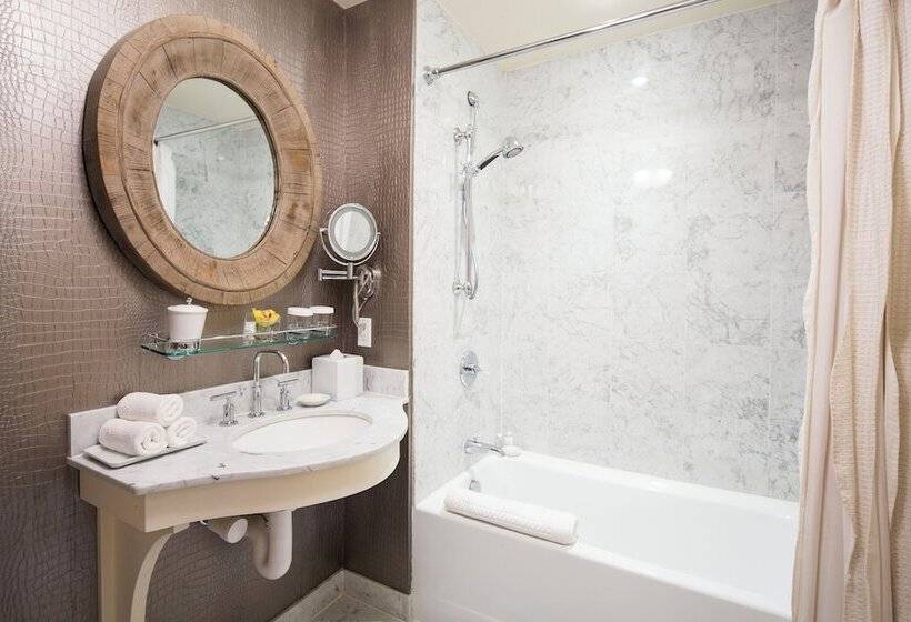 فندق Delamar Southport