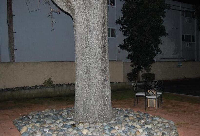 호텔 Pleasant Hill Inn