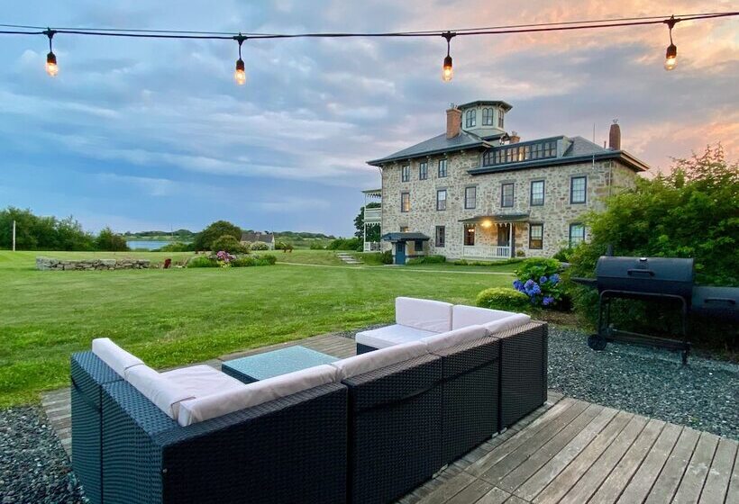 فندق Stone House Inn