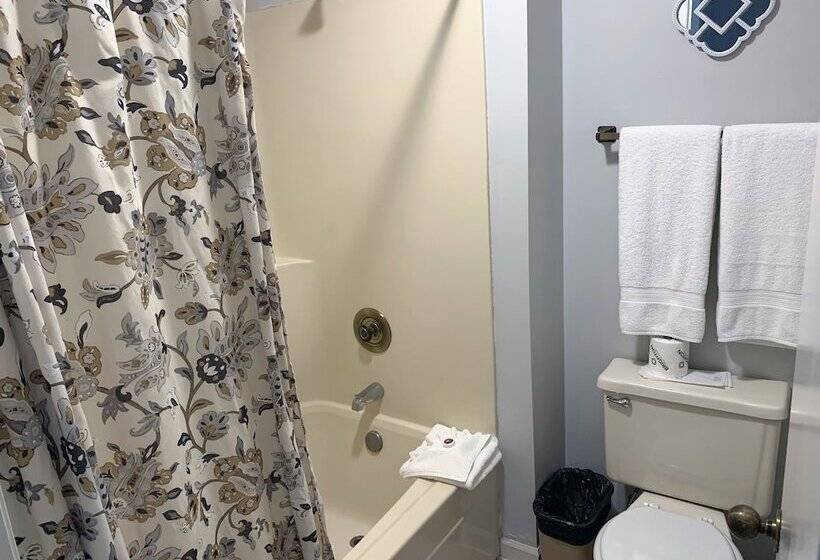 فندق The French Country Inn