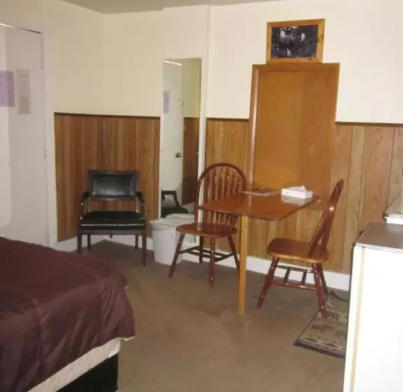 汽车旅馆 Paintbrush Inn Thermopolis