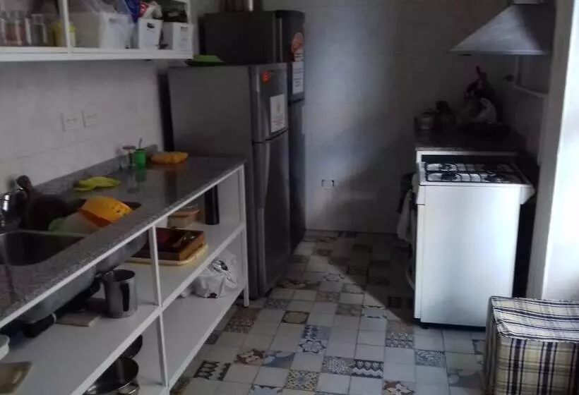 هاستل Ba Stop Hotel House