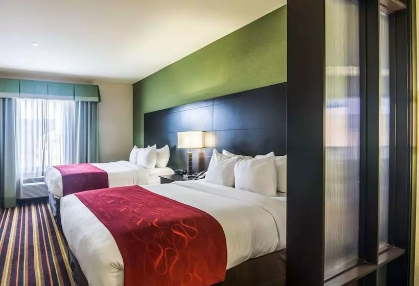 ホテル Comfort Suites Amarillo