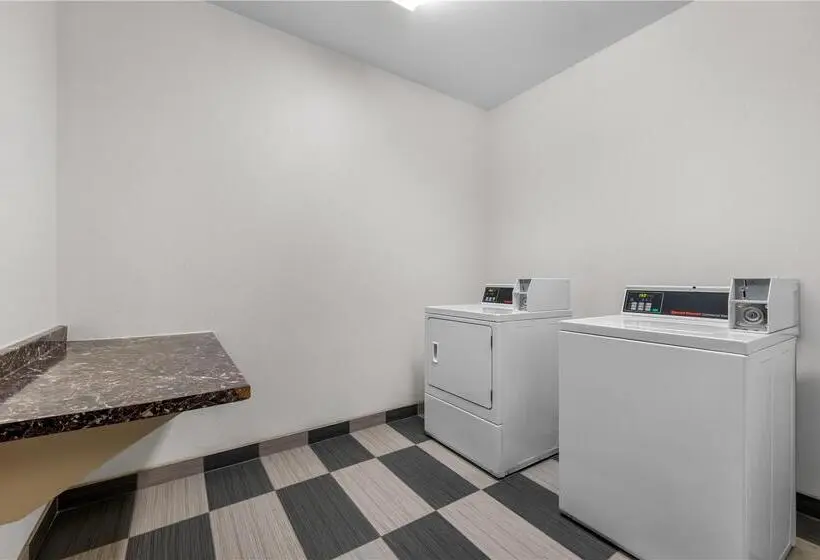 ホテル Comfort Suites Amarillo