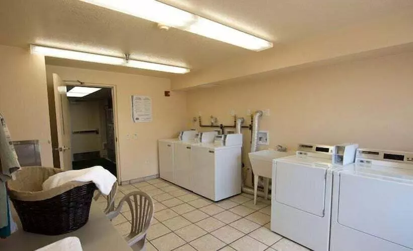 ホテル Gateway Studio Suites