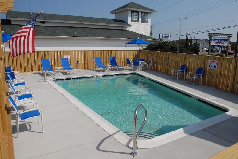 Ocean Sands Beach Boutique Inn   Stay By The Beach   Indoor Hotel   Saltwater Mineral Pool Open Unti
