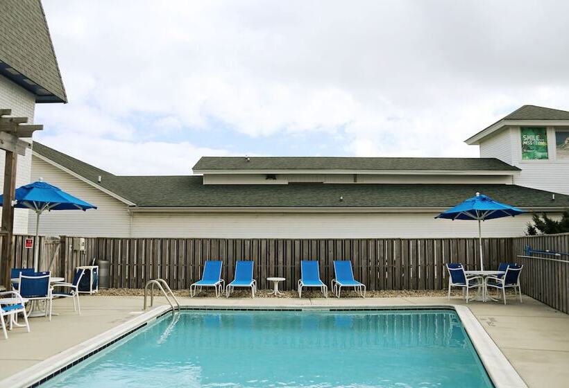 Ocean Sands Beach Boutique Inn   Stay By The Beach   Indoor Hotel   Saltwater Mineral Pool Open Unti