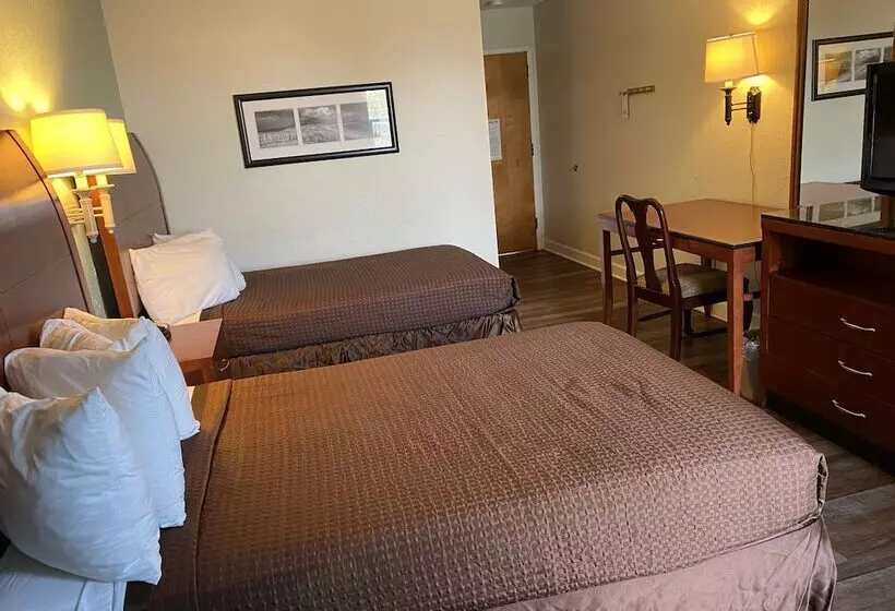 Ocean Sands Beach Boutique Inn   Stay By The Beach   Indoor Hotel   Saltwater Mineral Pool Open Unti