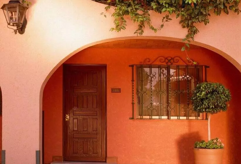 Отель Park Villa