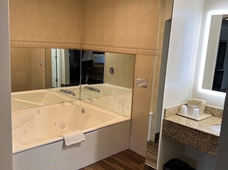 酒店 Walnut Inn & Suites West Covina