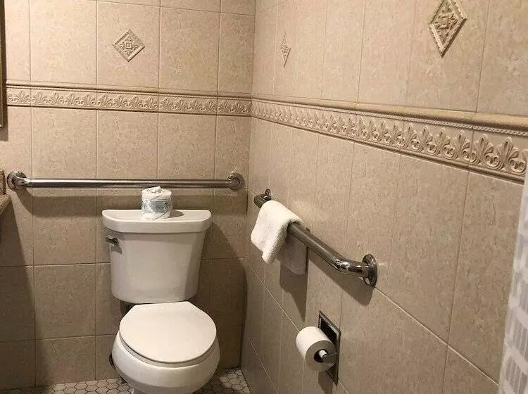 酒店 Walnut Inn & Suites West Covina