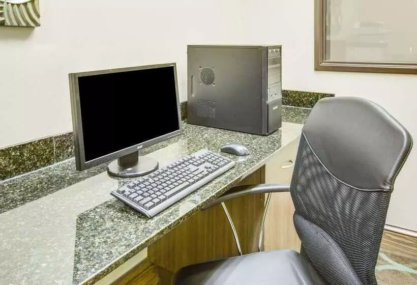 فندق Wingate By Wyndham Bossier City