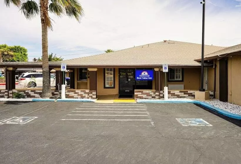 汽车旅馆 Americas Best Value Inn, Antioch