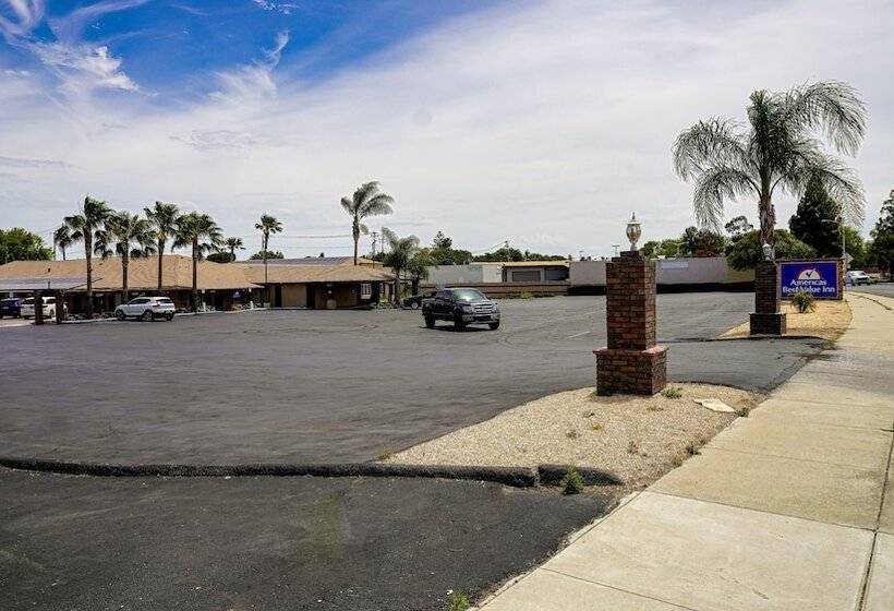 فندق على الطريق Americas Best Value Inn, Antioch