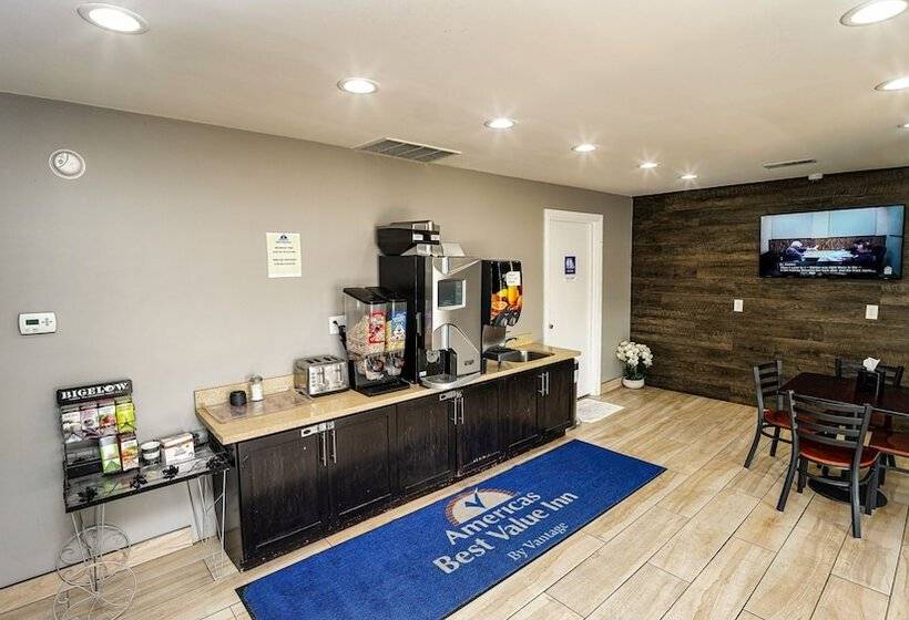 فندق على الطريق Americas Best Value Inn, Antioch