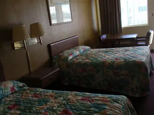 Мотель Travelers Budget Inn Pocomoke