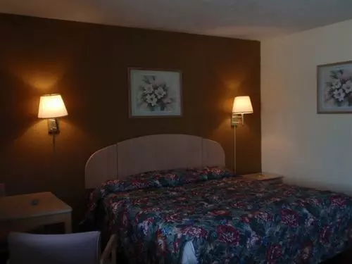 Мотель Travelers Budget Inn Pocomoke