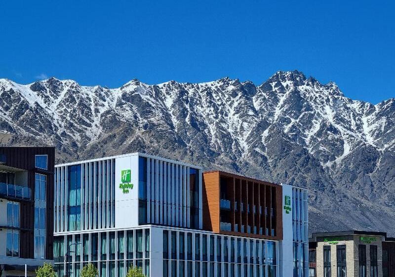 בית מלון כפרי Holiday Inn Queenstown Remarkables Park