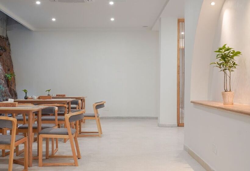 酒店 Yue Shan Shui She Taining