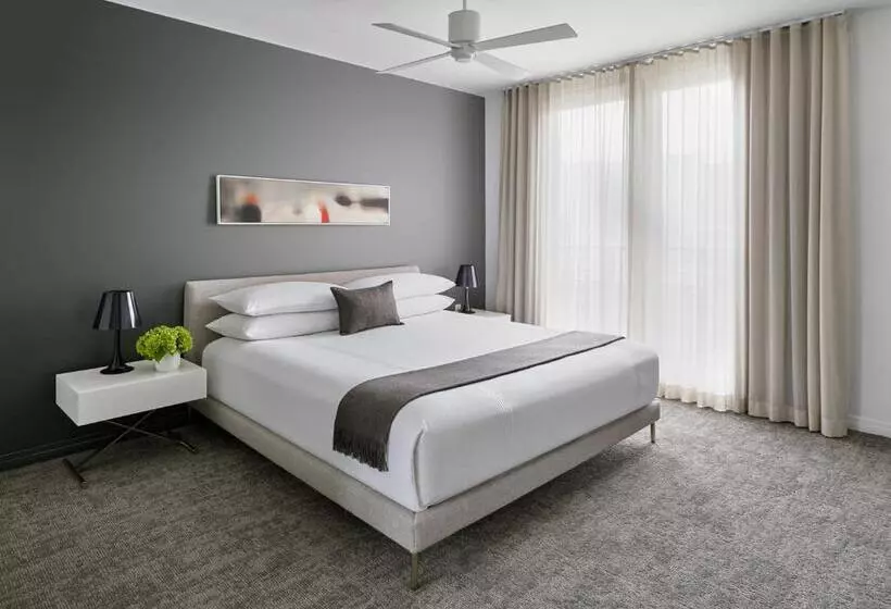 בית מלון כפרי Aka Beverly Hills