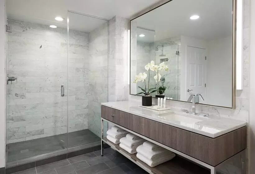 בית מלון כפרי Aka Beverly Hills