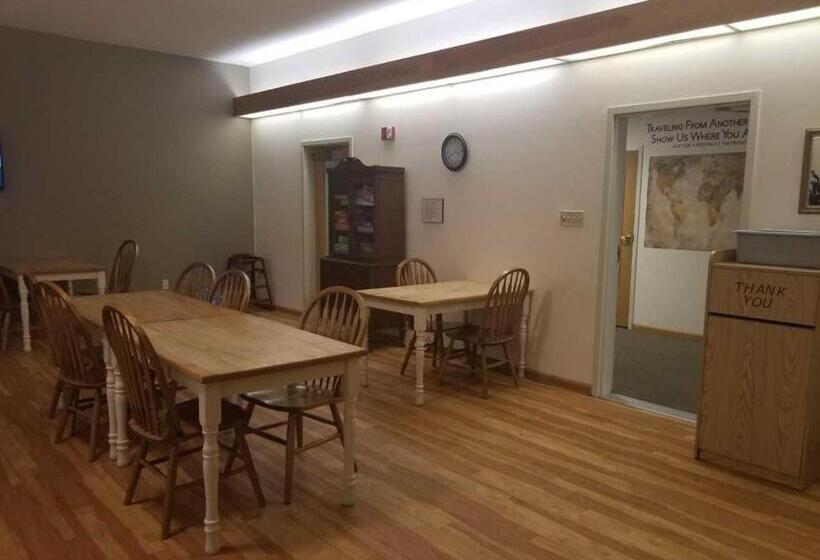 酒店 Brook Pointe Inn